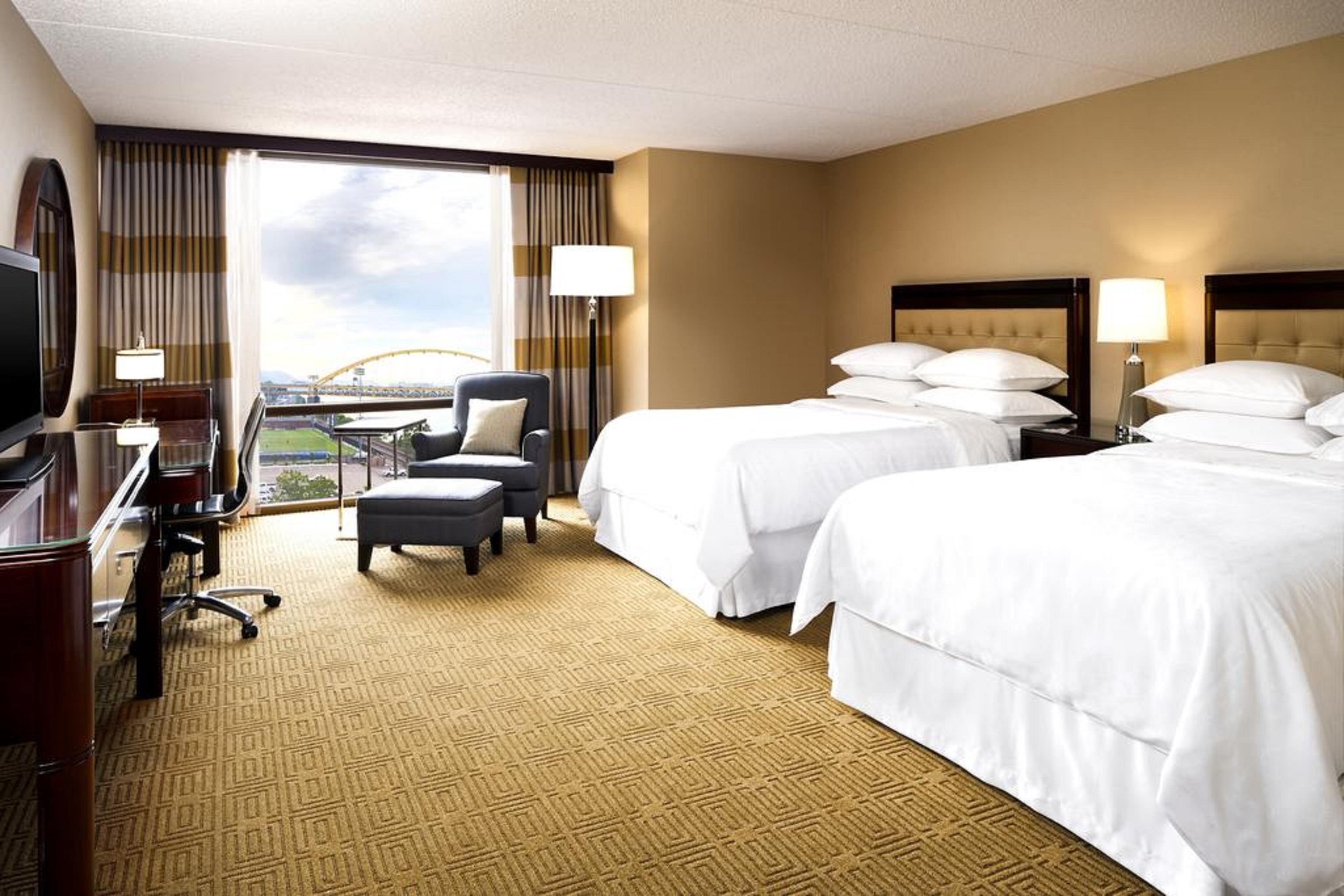 Sheraton Pittsburgh Hotel At Station Square Buitenkant foto