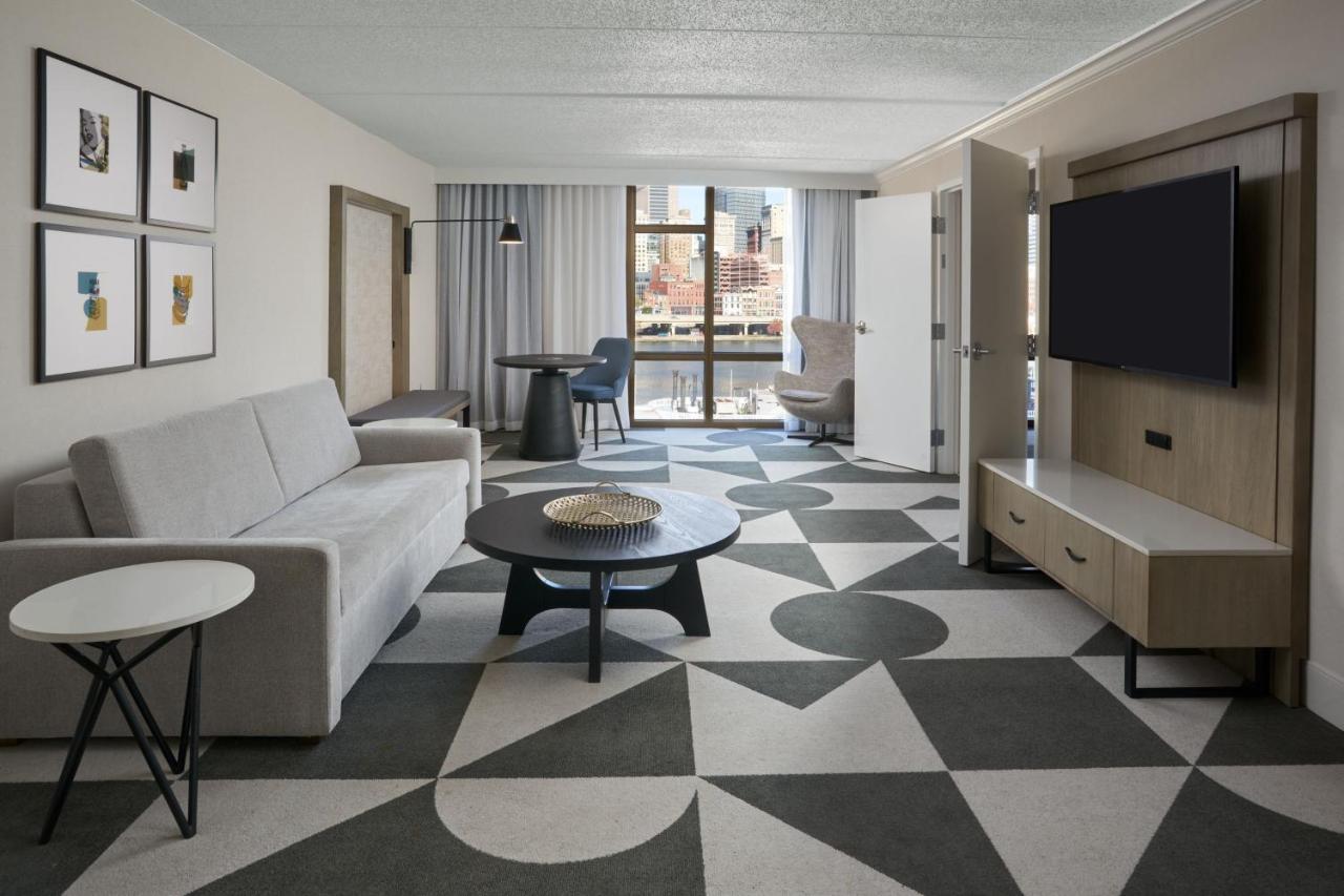 Sheraton Pittsburgh Hotel At Station Square Buitenkant foto